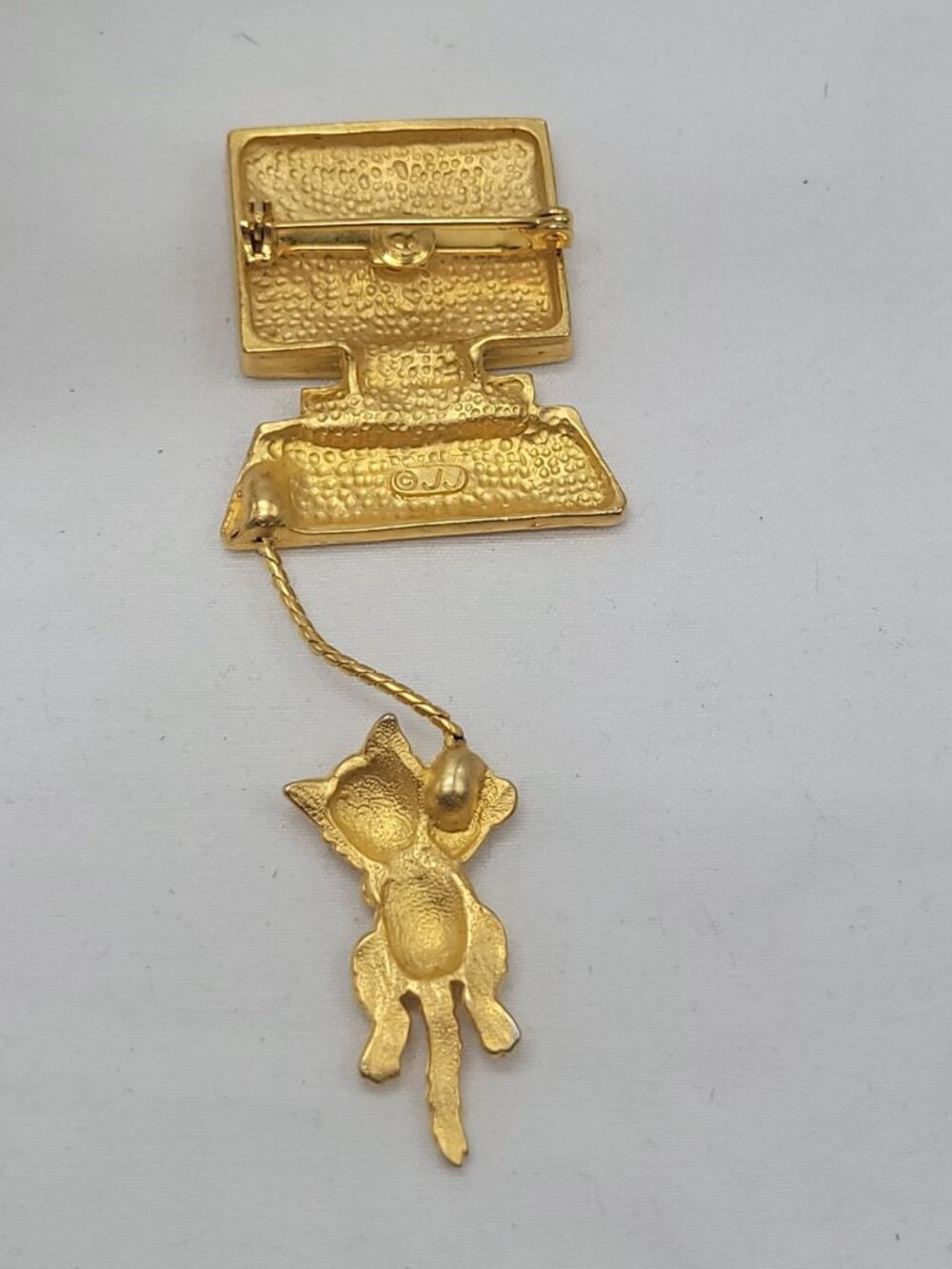 Vtg Signed JJ Brooch Mouse Error Gold-Tone Computer & Cat Dangling Pin Quirky 19 - Picture 7 of 10
